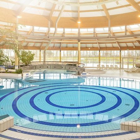 Ferienwohnung Mit Schwimmbadnutzung In Sellin - Haus Strandeck Fewo 14 괴렌 외부 사진