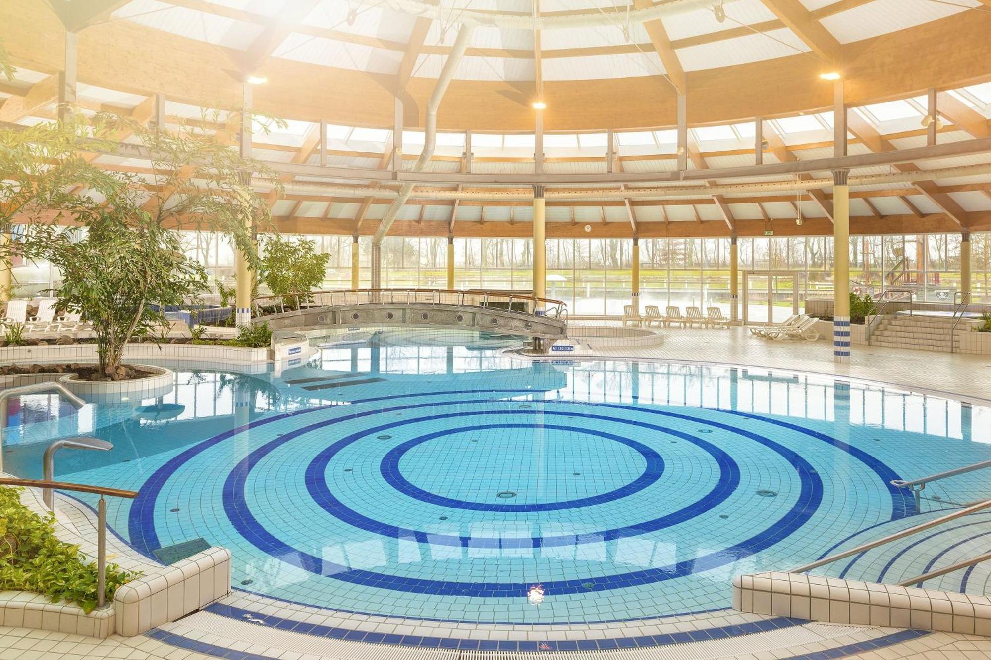 Ferienwohnung Mit Schwimmbadnutzung In Sellin - Haus Strandeck Fewo 14 괴렌 외부 사진